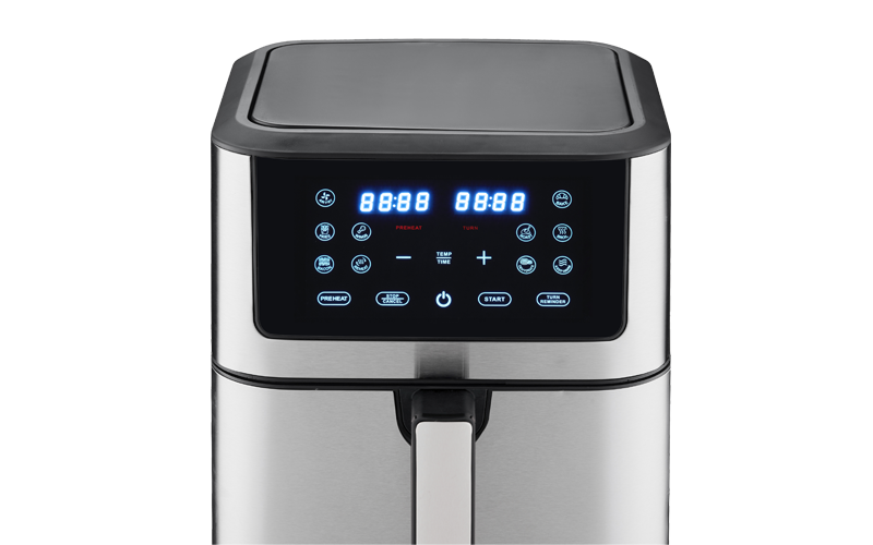 XL air fryer with digital display Front surface with stainless steel decoration